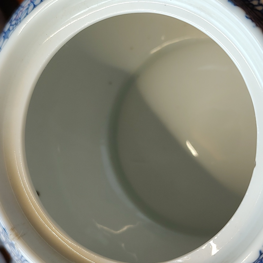 Ceramic Teapot - Picture 3 of 5